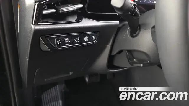 Kia Niro 2022 — Şəkil 13/33