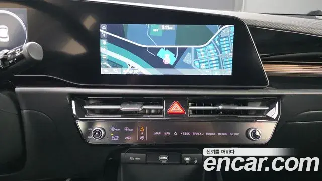 Kia Niro 2022 — Şəkil 14/33