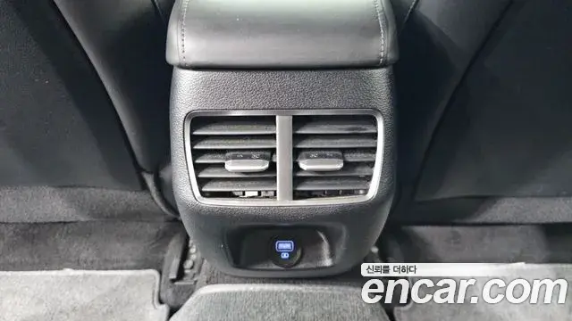 Hyundai Sonata 2022 — Фото 19/20