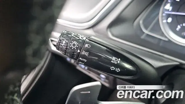 Hyundai Sonata Hybrid 2022 — ფოტო 20/29