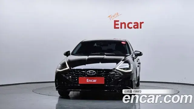 Hyundai Sonata Hybrid 2022 — ფოტო 6/33