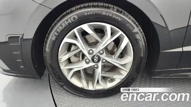 Hyundai Sonata Hybrid 2022 — ფოტო 26/33