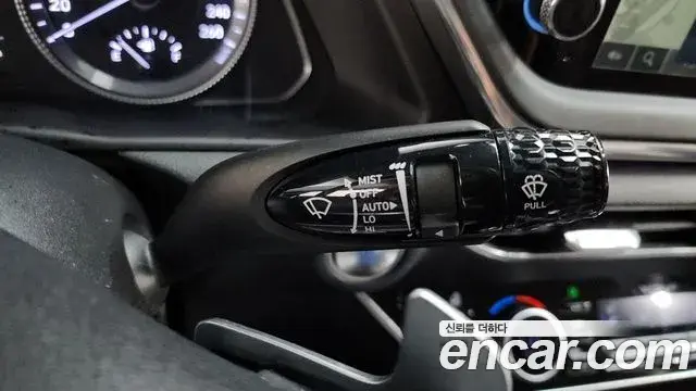 Hyundai Sonata Hybrid 2022 — ფოტო 8/33