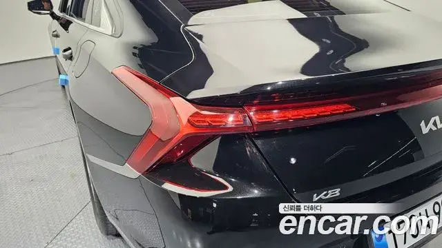 Kia K8 2022 — Photo 10/31