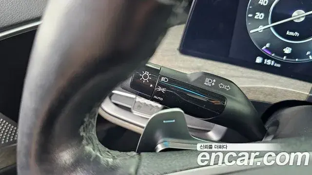 Kia K8 2022 — Photo 9/31