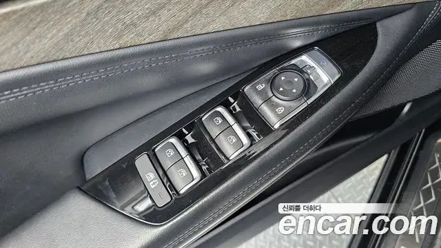 Kia K8 2022 — Photo 25/31