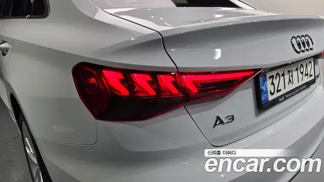 Audi A3 2022 — Şəkil 10/30