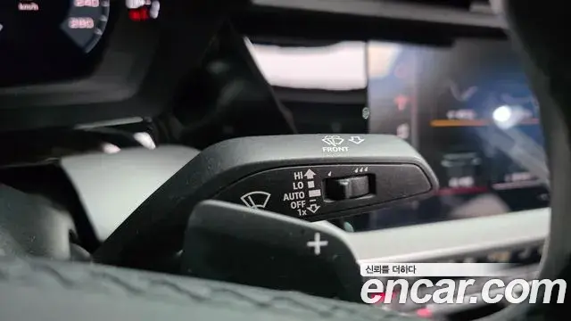 Audi A3 2022 — Şəkil 18/30