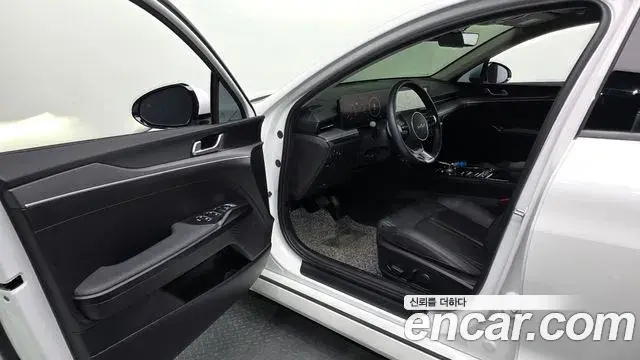 Kia K5 2024 — ფოტო 1/20
