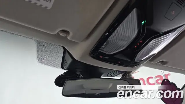 BMW 5 Series 2019 — Şəkil 5/32