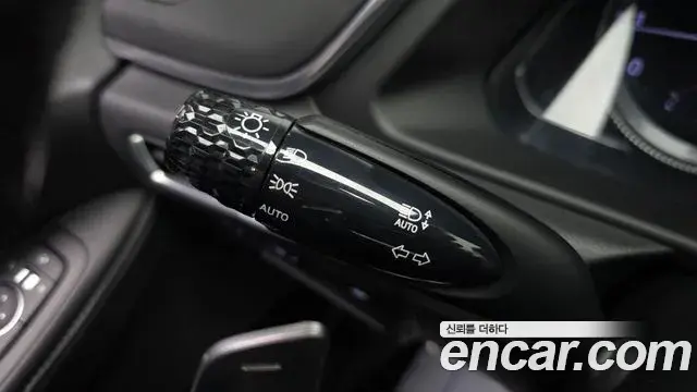 Hyundai Sonata Hybrid 2022 — Photo 17/20