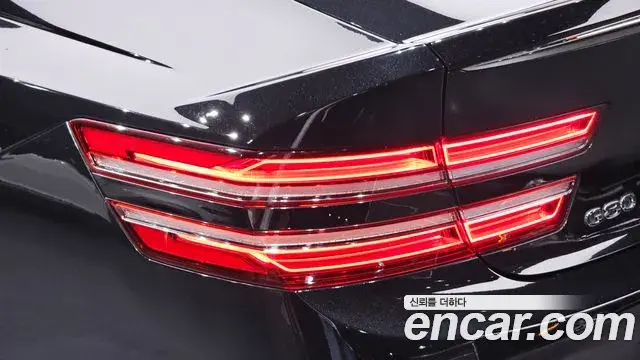 Genesis G80 2023 — Şəkil 2/34