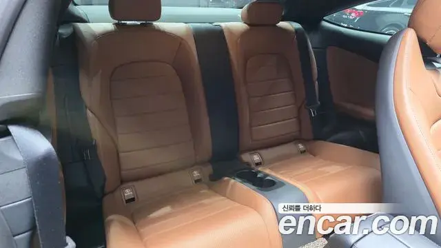 Mercedes-Benz C-Class 2020 — ფოტო 6/29
