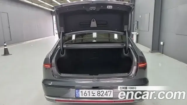 Hyundai Grandeur Hybrid 2023 — ფოტო 1/18