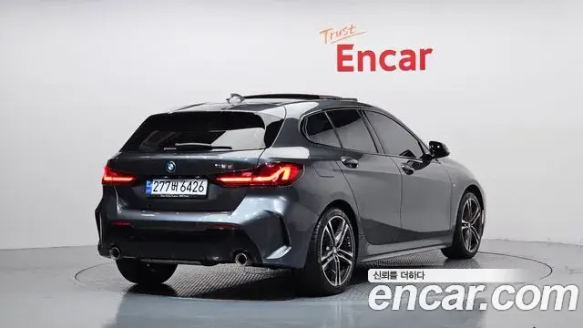 BMW 1 Series 2021 — ფოტო 2/20