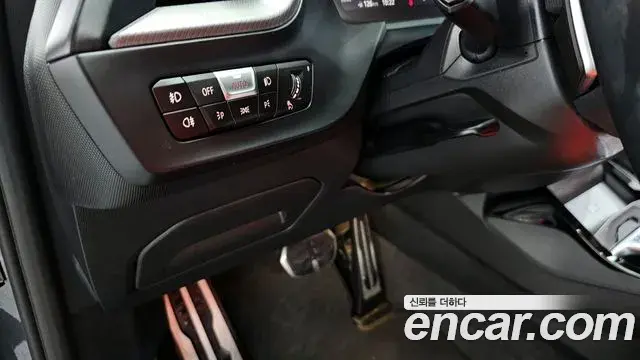 BMW 1 Series 2021 — ფოტო 16/20