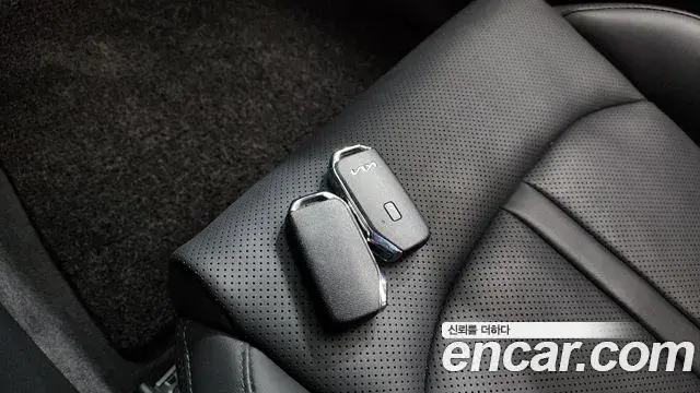 Kia K5 2023 — Photo 24/31