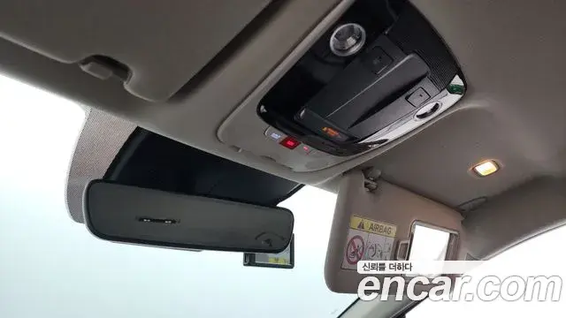 Kia K5 2023 — Photo 17/31