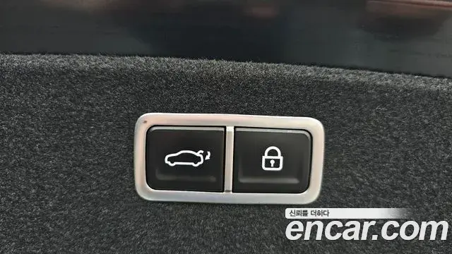 Genesis G80 2020 — Photo 33/47
