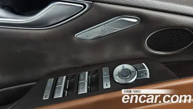 Genesis G80 2020 — Photo 1/47