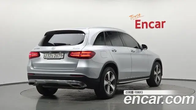 Mercedes-Benz GLC-Class 2019 — Фото 2/20