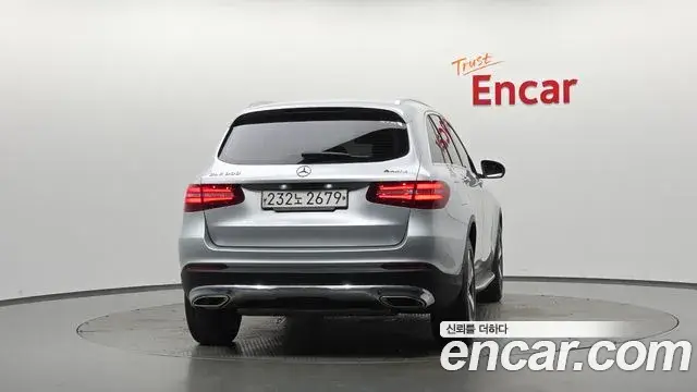 Mercedes-Benz GLC-Class 2019 — Фото 4/20