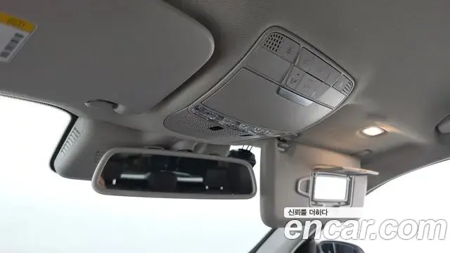 Mercedes-Benz GLC-Class 2019 — Photo 22/32