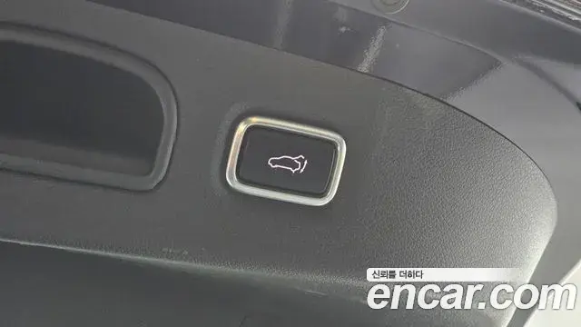 Kia Stinger 2018 — Şəkil 29/30
