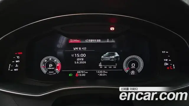 Audi A6 2021 — ფოტო 21/30