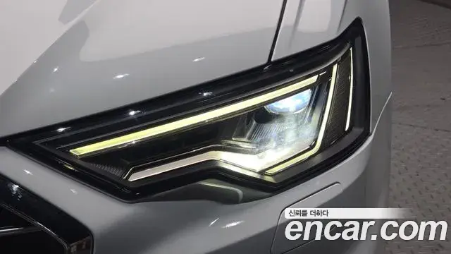 Audi A6 2021 — ფოტო 18/30