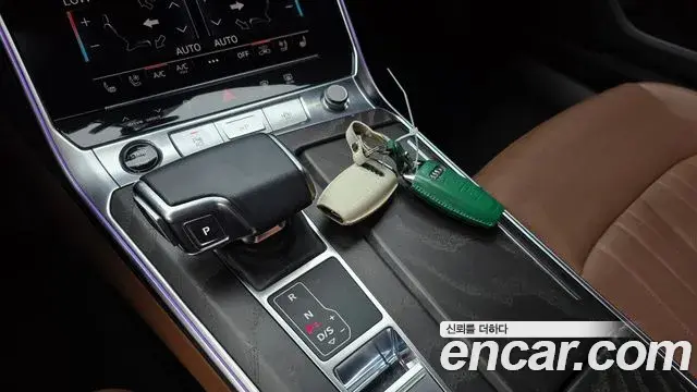 Audi A6 2022 — Şəkil 15/30
