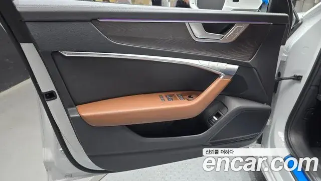 Audi A6 2022 — Şəkil 1/30