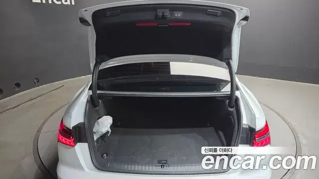 Audi A6 2022 — Şəkil 2/30