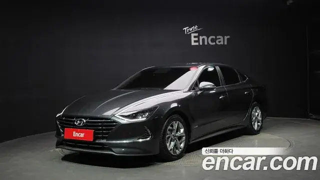 Hyundai Sonata Hybrid 2019 — Şəkil 26/33