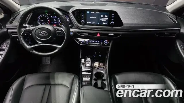 Hyundai Sonata Hybrid 2019 — Şəkil 12/33