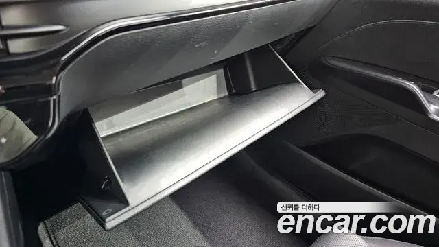 Kia K5 2023 — Photo 15/33