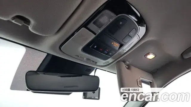 Hyundai Sonata Hybrid 2019 — Şəkil 22/32