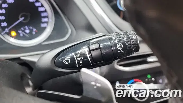 Hyundai Sonata Hybrid 2019 — Şəkil 20/32