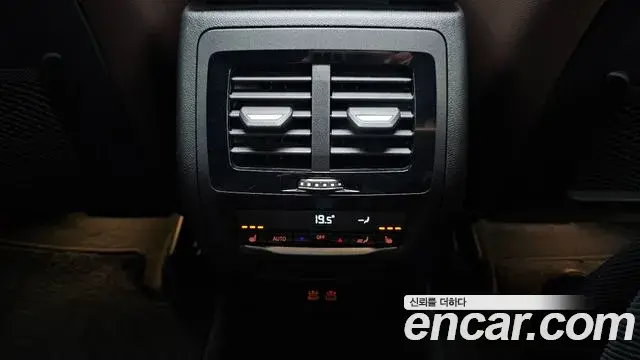 BMW X4 2022 — ფოტო 34/34