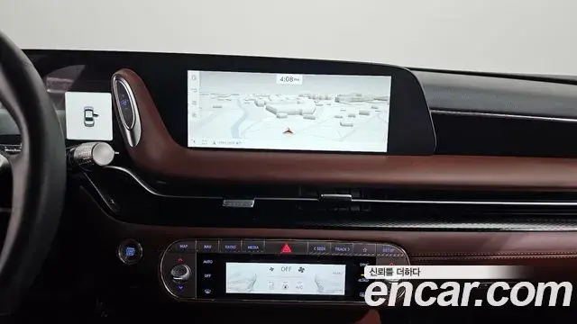 Genesis G90 2022 — Photo 17/35