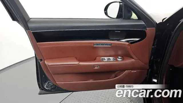 Genesis G90 2022 — Photo 9/35