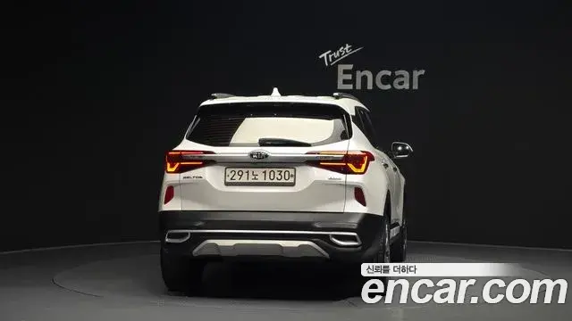 Kia Seltos 2020 — Photo 19/32
