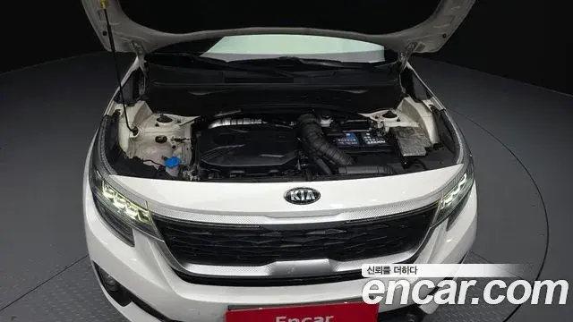 Kia Seltos 2020 — Photo 25/32