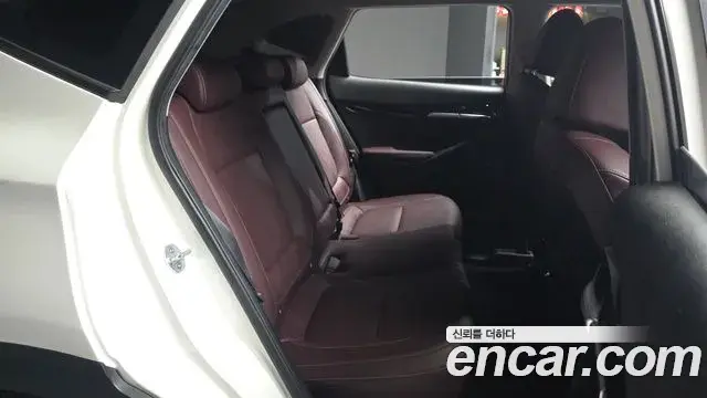 Kia Seltos 2020 — Photo 2/32
