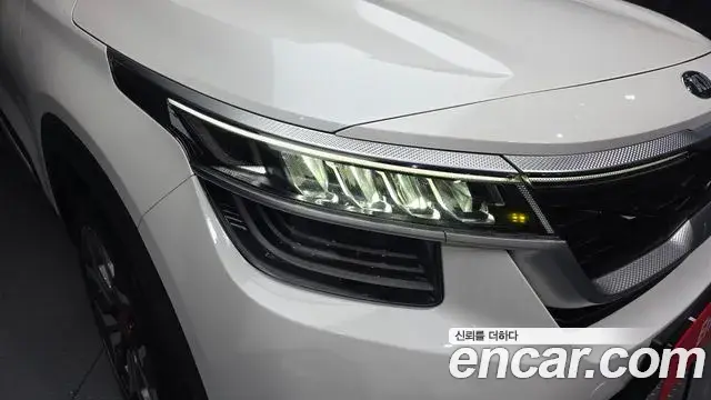 Kia Seltos 2020 — Photo 13/32