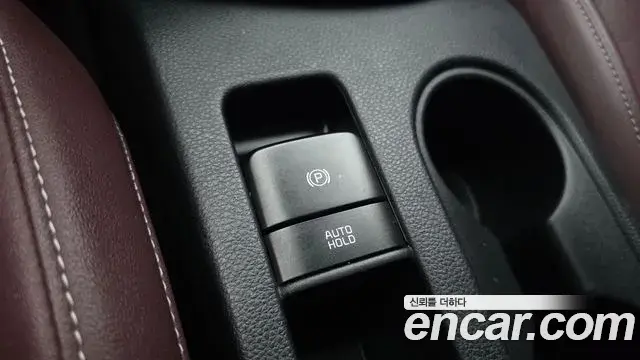 Kia Seltos 2020 — Photo 17/32