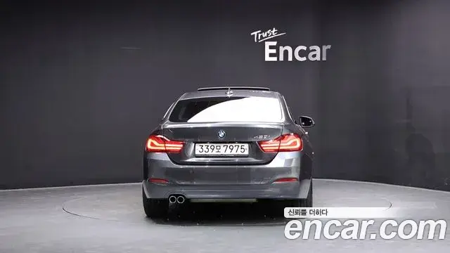 BMW 4 Series 2019 — ფოტო 17/20