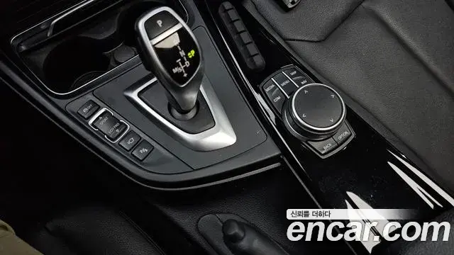 BMW 4 Series 2019 — ფოტო 7/20