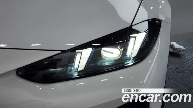 BMW 4 Series 2025 — Şəkil 14/34