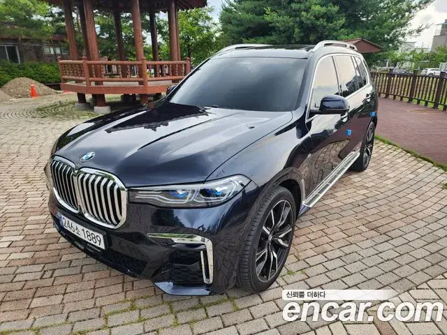BMW X7 2021 — Photo 6/20